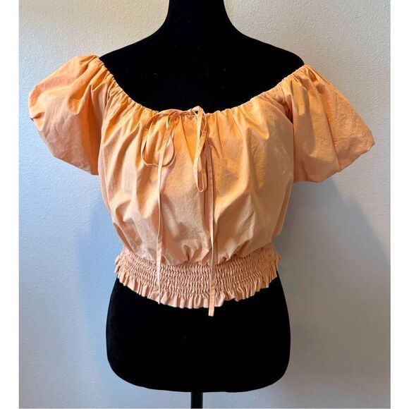ASTR The Label Aldrin Off the Shoulders Puff Sleeve Smocked Waist Top Women's L - Picture 3 of 10
